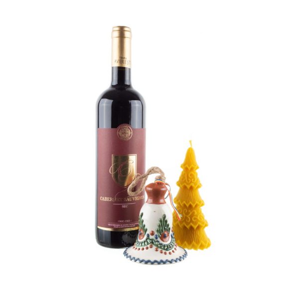 Pachet cadou de Craciun cu clopotel de Bledea, lumanare din ceara naturala si vin Cabernet Sauvignon