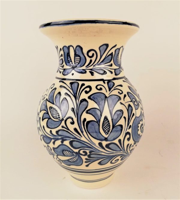 Vaza ceramica albastra de Corund 20 cm