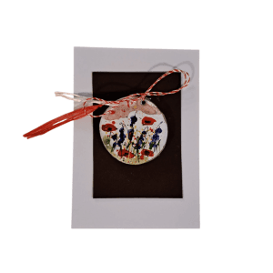 Martisor din ceramica de Cucuteni lucrat manual cu motive florale