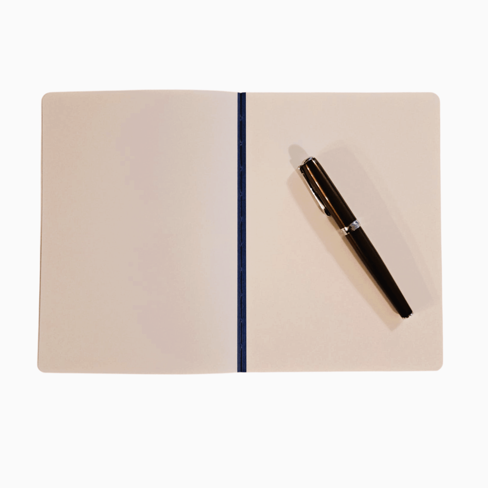 Agenda nedatata 15x21 cm, foi albe, 160 pagini - Pomul Vietii Agenda nedatata 15x21 cm, foi albe, 160 pagini - Pomul Vietii