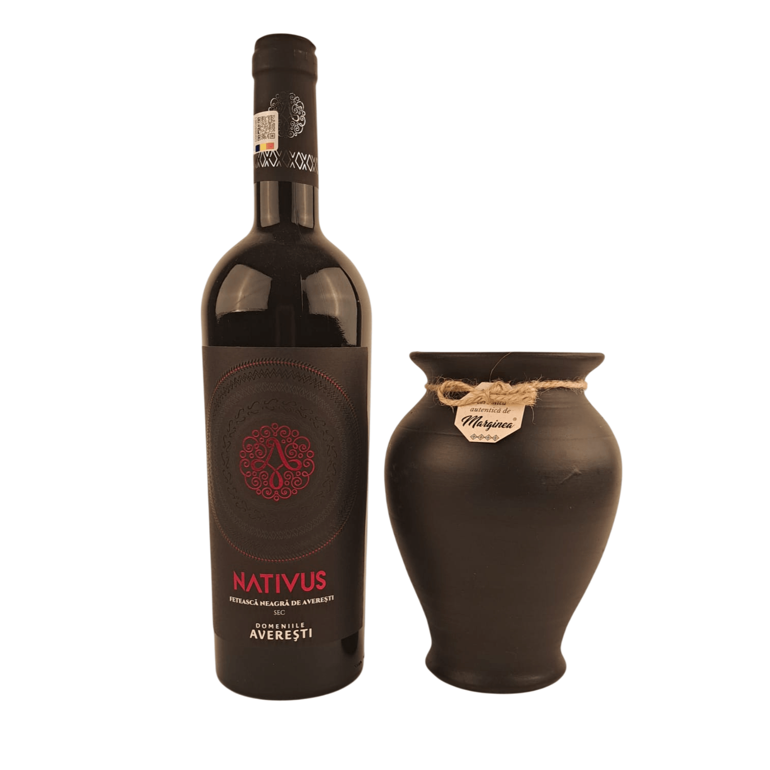Pachet cadou special cu vin rosu Nativus si vaza decorativa ceramica de Marginea (cod CAD1429) Pachet cadou special cu vin rosu Nativus si vaza decorativa ceramica de Marginea (cod CAD1429)