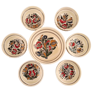 Set castroane ceramica colorata Corund - castron 19 cm + 6 boluri 13 cm Set castroane ceramica colorata Corund - castron 19 cm + 6 boluri 13 cm