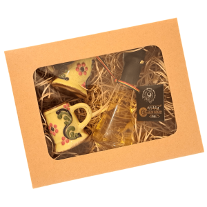 Pachet cadou palinca Celar si ceramica de Bledea (cod CAD989) Pachet cadou palinca Celar si ceramica de Bledea (cod CAD989)